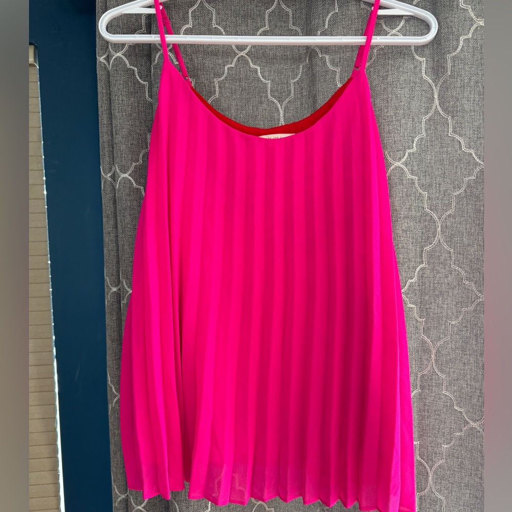 Skies are Blue pleated tank top